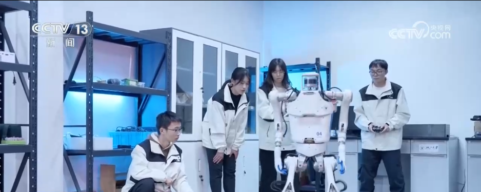 年轻人开始抛弃优衣库