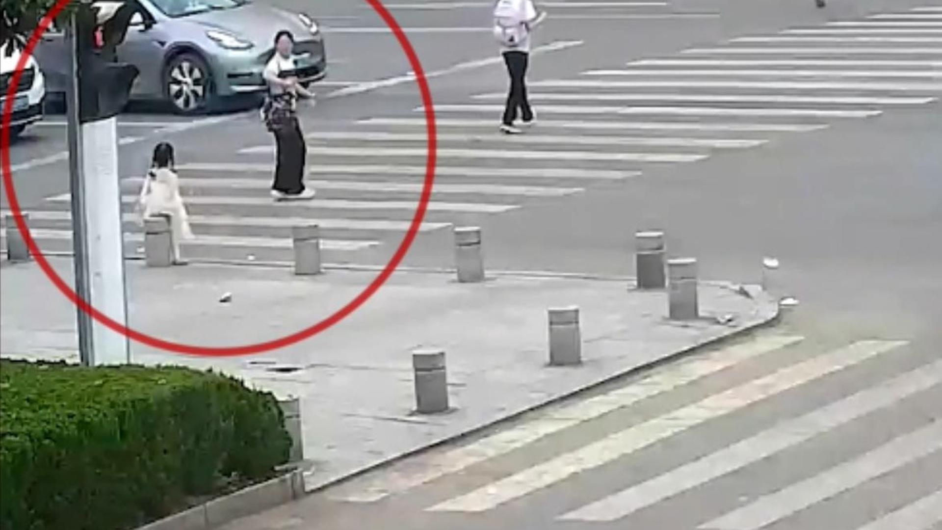 评论：“张凌赫现象”凸显两岸同胞可以“双向奔赴”