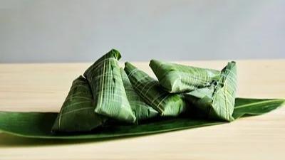 岁男子花元换一个月陪聊