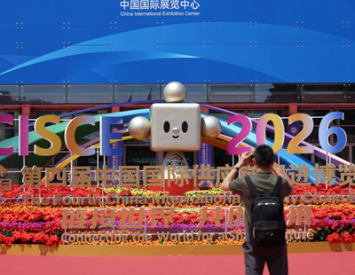 刘炜珊比杨屹韵
